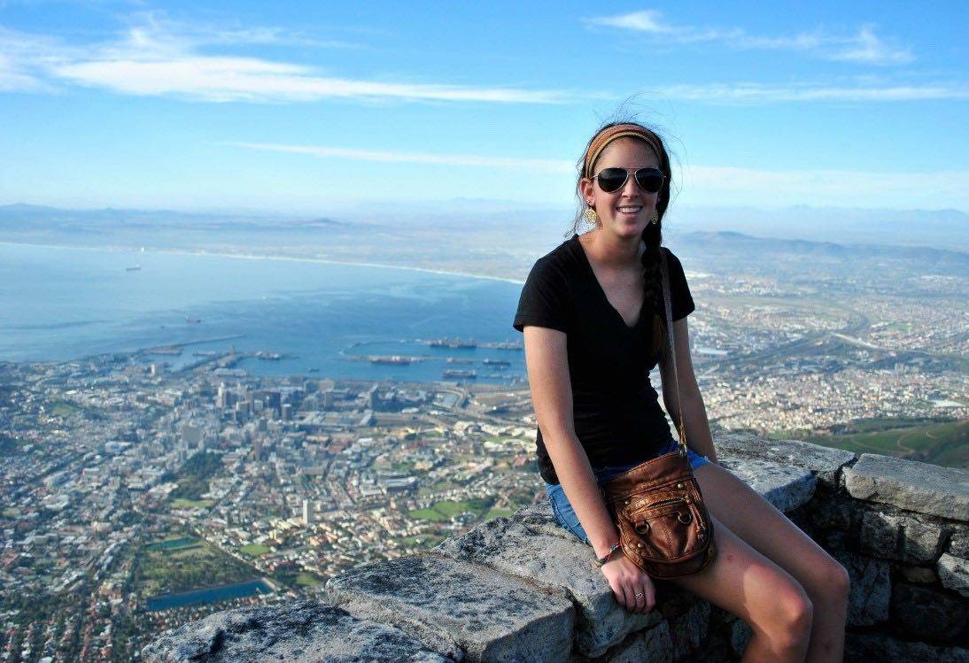 Megan Kiplinger Headshot